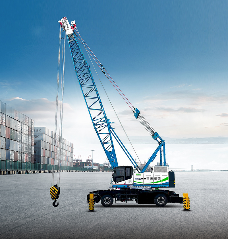 純電動(dòng)港口輪胎起重機(jī)