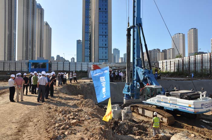 金秋送爽！宇通重裝YTR300Dmax旋挖鉆機(jī)大連推介會隆重召開