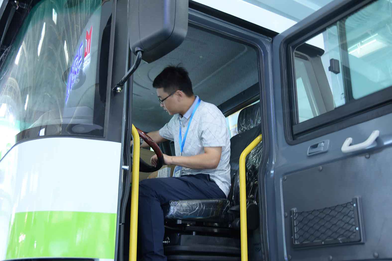 引領(lǐng)未來(lái)▲宇通純電動(dòng)礦用車(chē)閃耀2019CIME展會(huì) 引領(lǐng)未來(lái)▲宇通純電動(dòng)礦用車(chē)閃耀2019CIME展會(huì)